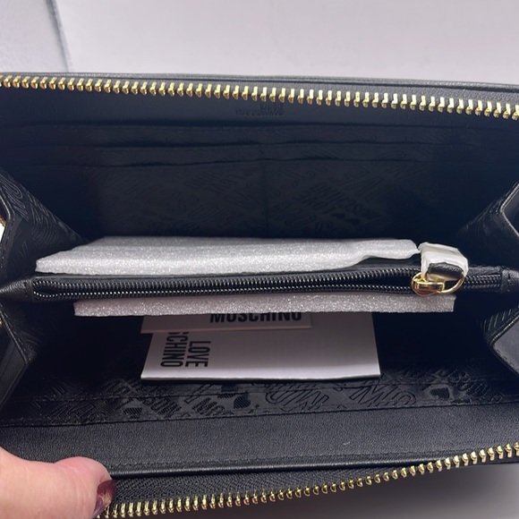 Love Moschino gold heart studded wallet black NWT - Picture 6 of 6